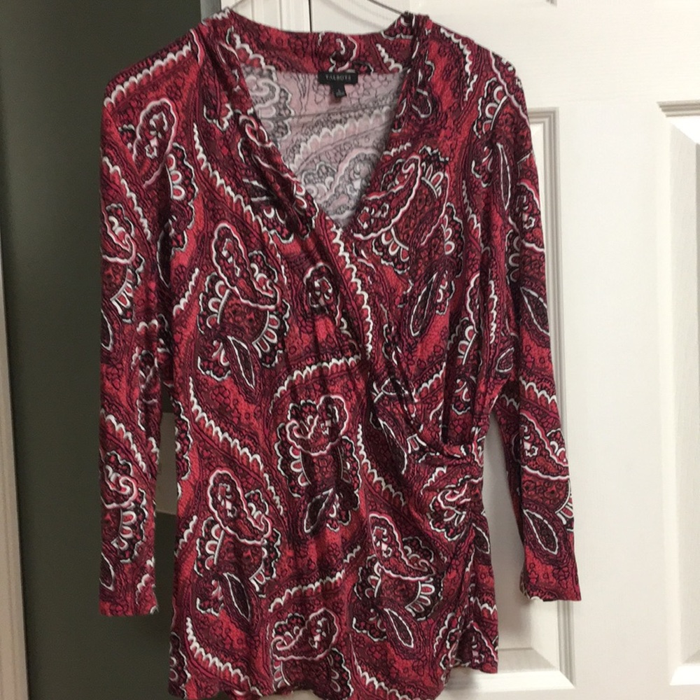 TALBOTS PINK RED PAISLEY WRAP TOP SIZE L